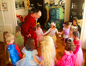 Animation anniversaire 4 ans filles le bal des princesses.